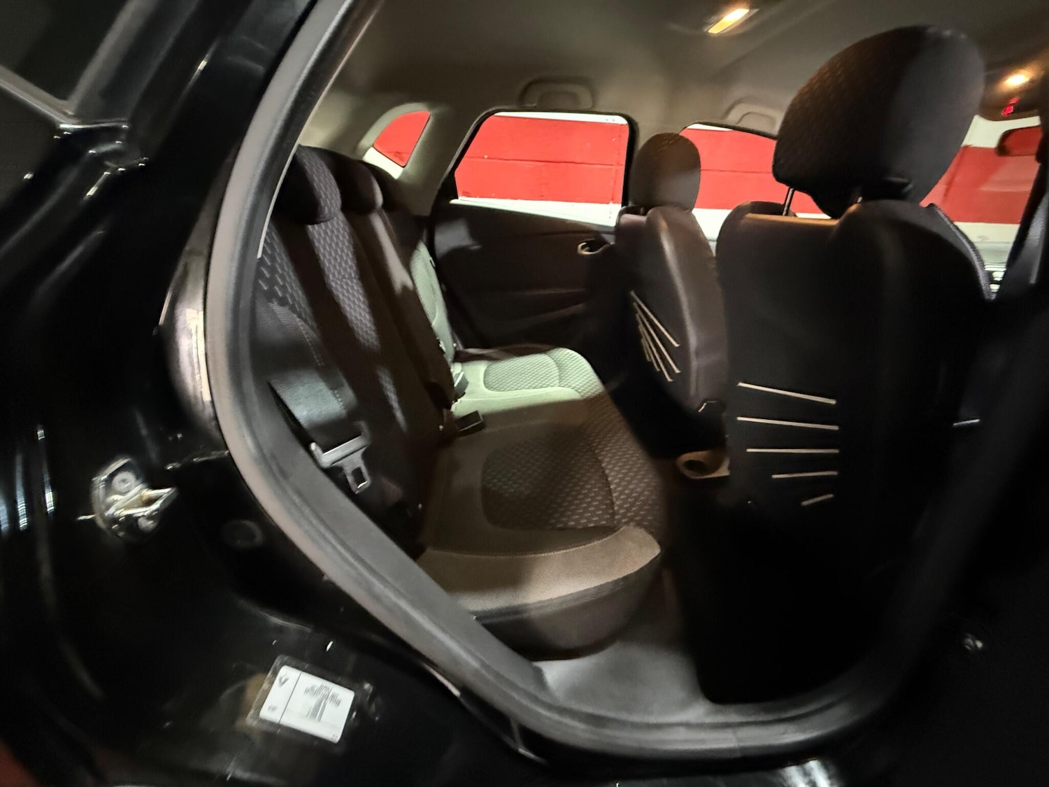 Used Renault Captur 2017 for sale - 76801768: Photo 24