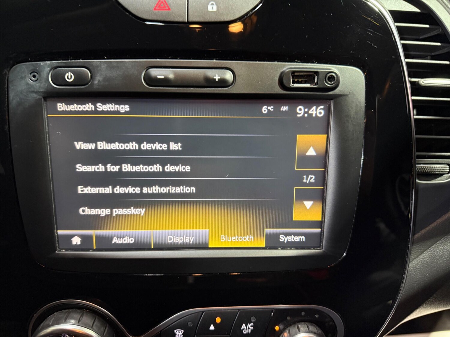 Used Renault Captur 2017 for sale - 76801768: Photo 49