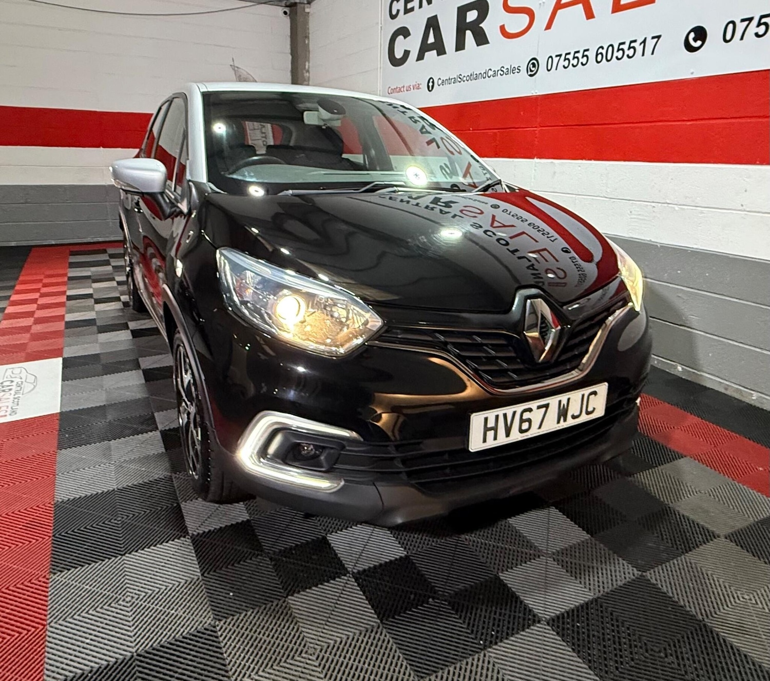 Used Renault Captur 2017 for sale - 76801768: Photo 5