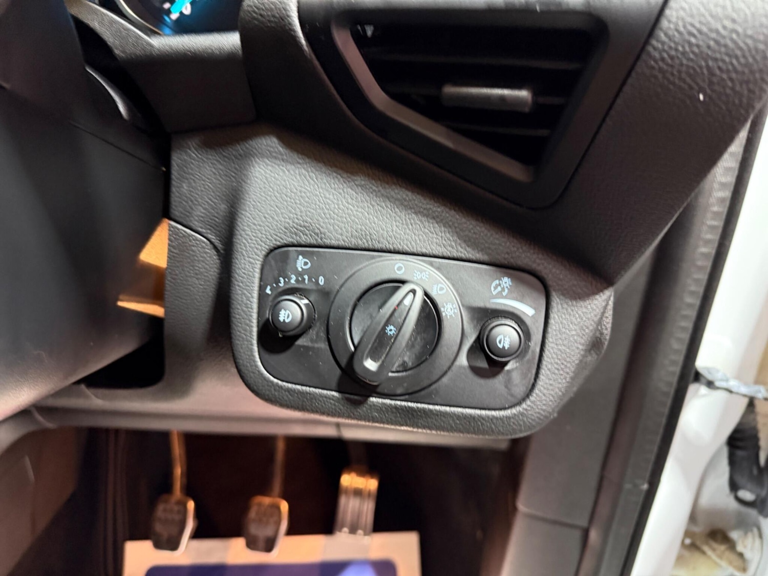 Used Ford Kuga 2019 for sale - 76646083: Photo 35