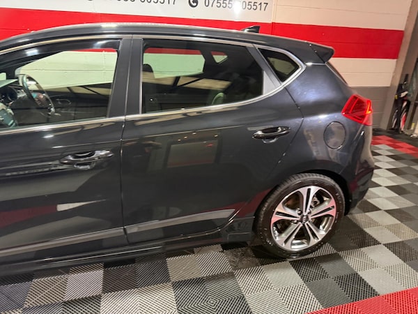 Used Kia Ceed 2018 for sale - 76295065: Photo 9