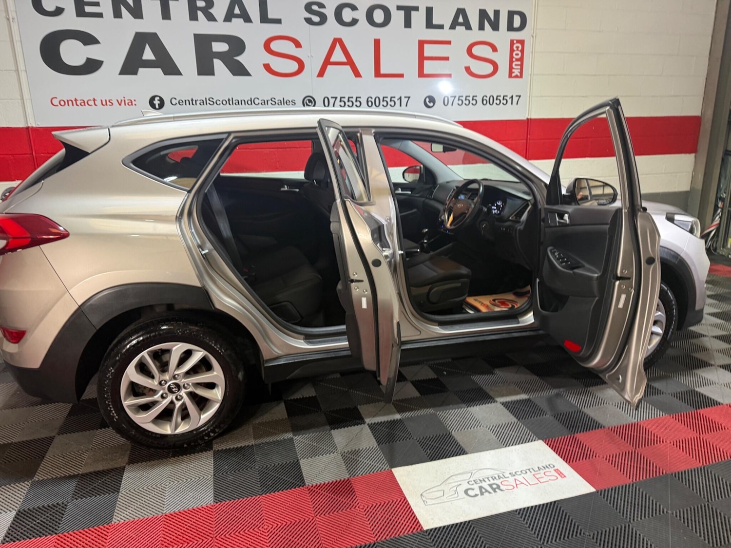 Used Hyundai TUCSON for sale - 77824144: Photo 14