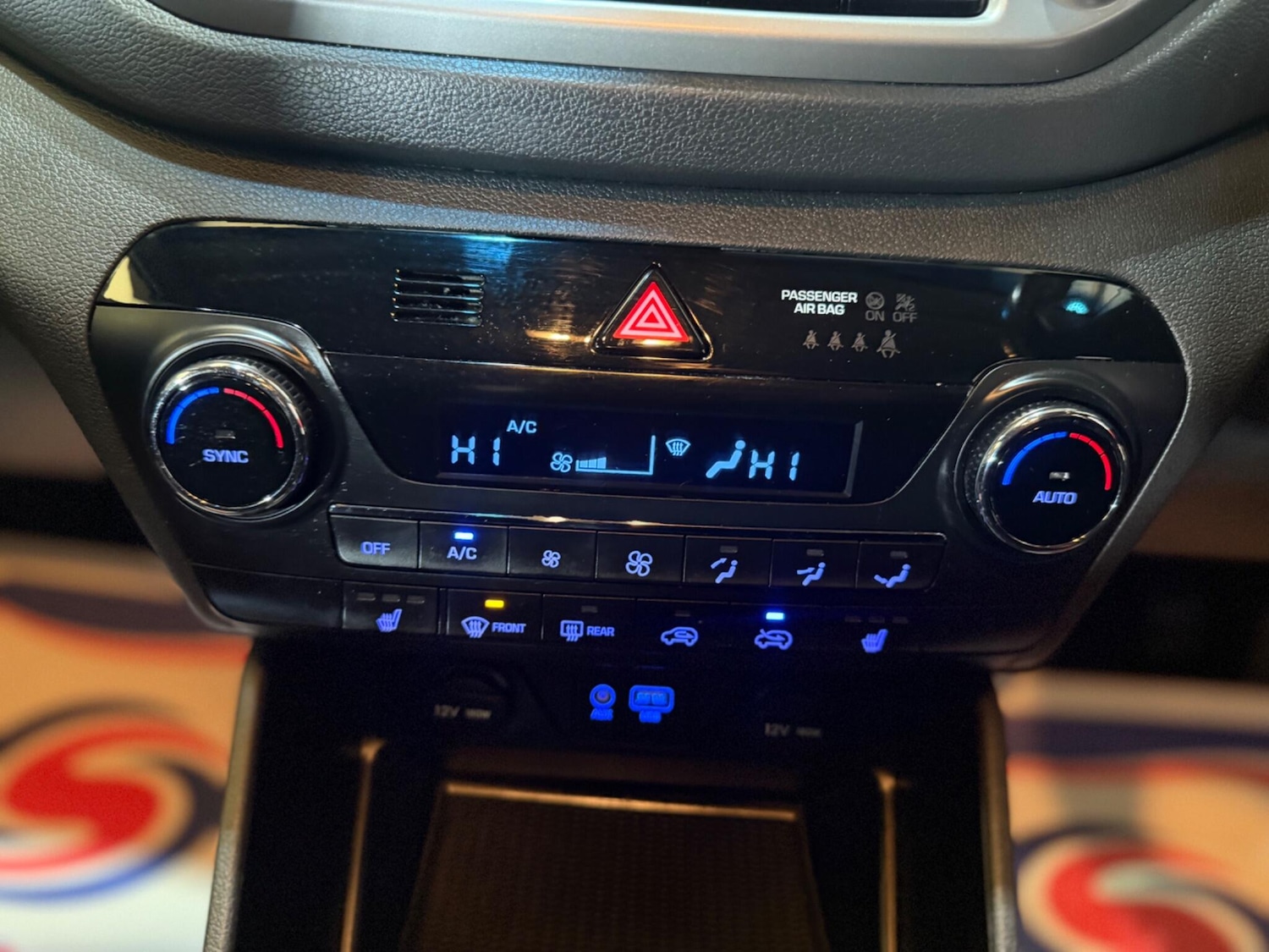 Used Hyundai TUCSON for sale - 77824144: Photo 31