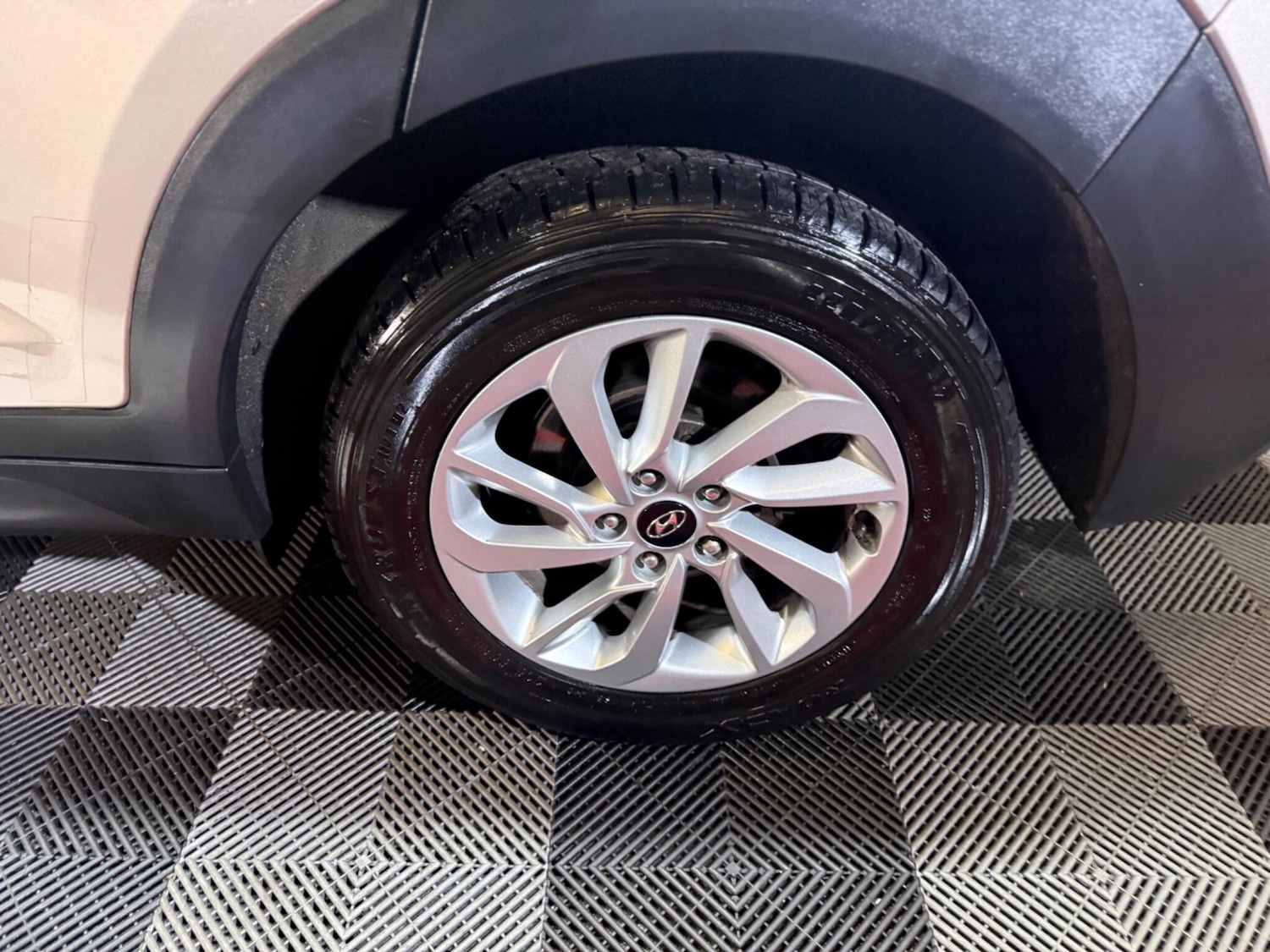 Used Hyundai TUCSON for sale - 77824144: Photo 42