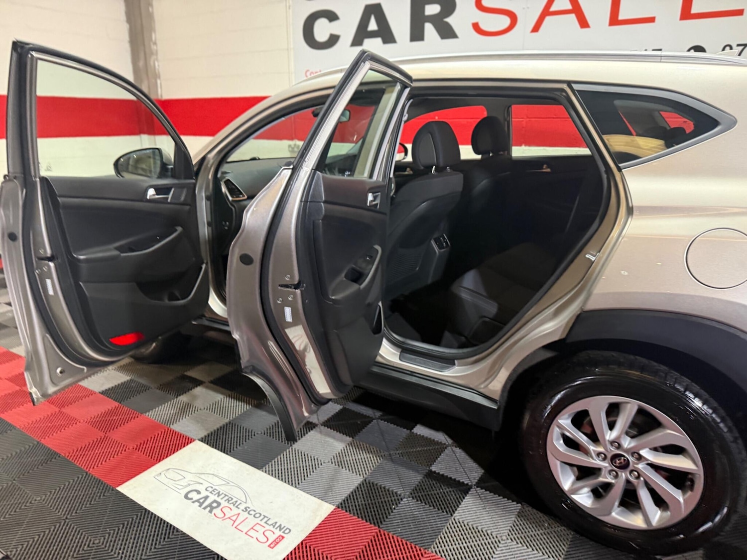 Used Hyundai TUCSON for sale - 77824144: Photo 60