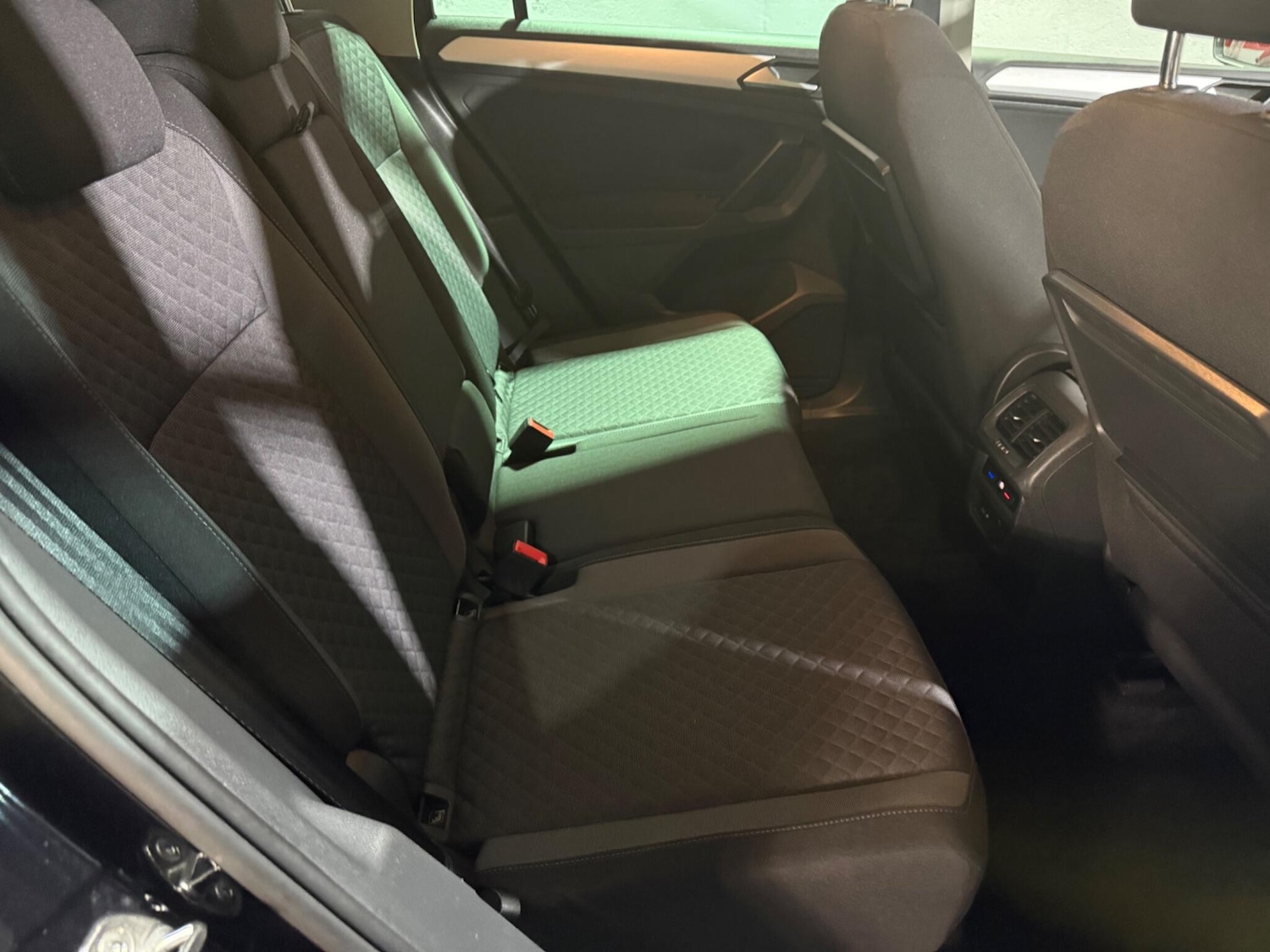 Used Volkswagen Tiguan 2020 for sale - 76283283: Photo 29