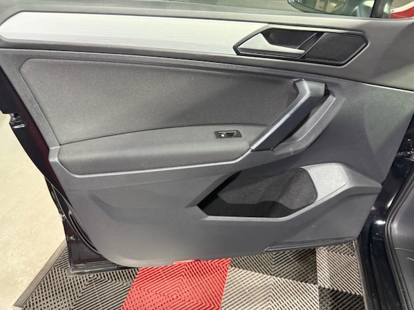 Used Volkswagen Tiguan 2020 for sale - 76283283: Photo 42