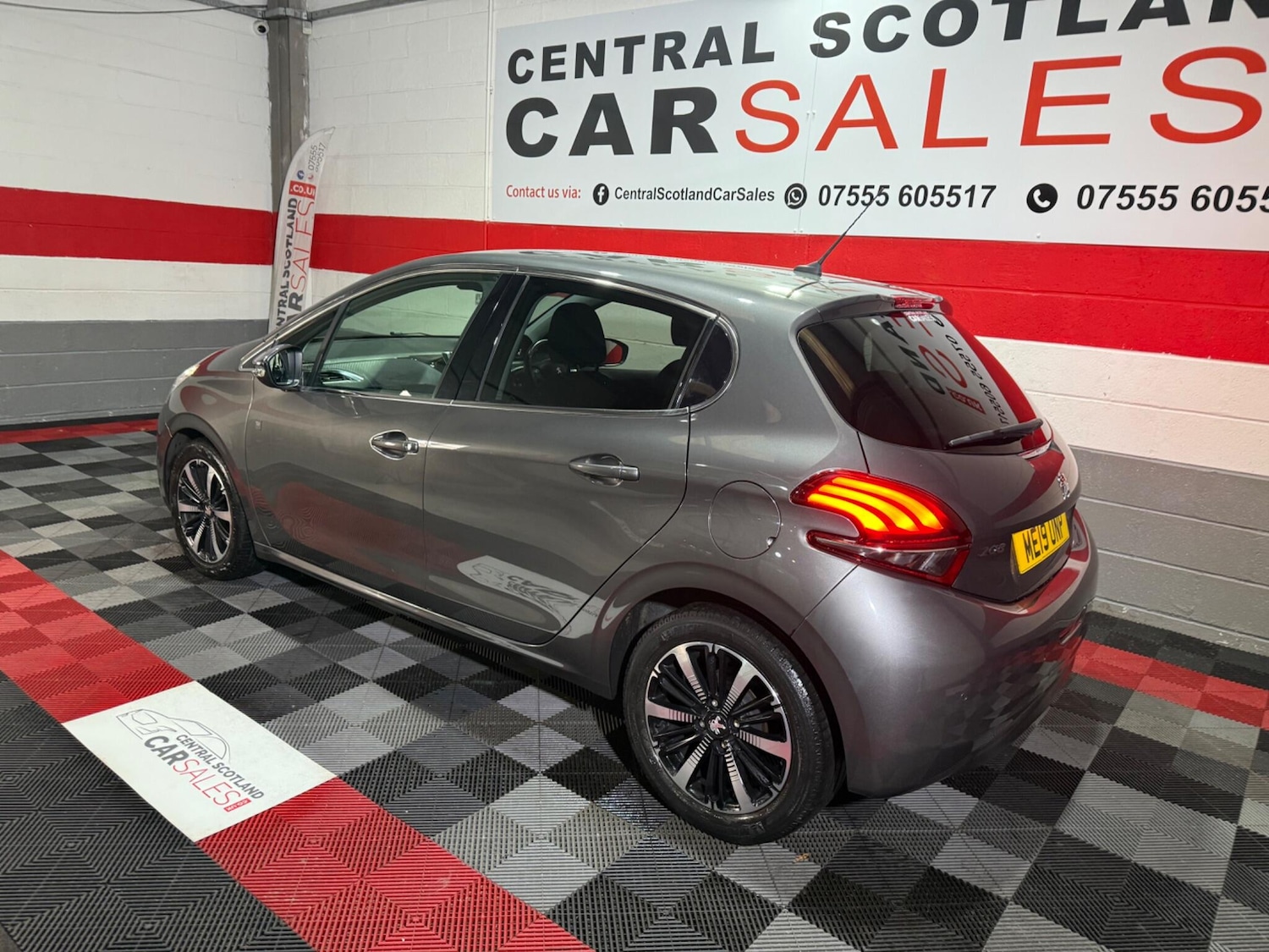 Used Peugeot 208 2019 for sale - 76990628: Photo 8