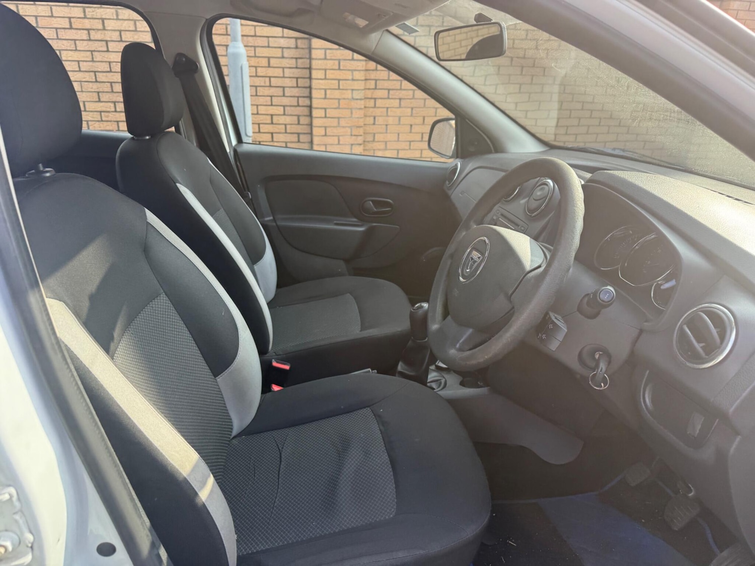 Used Dacia Sandero for sale - 77784174: Photo 11