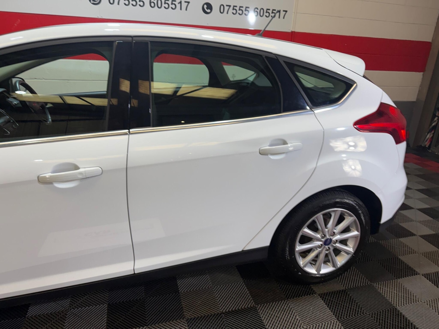 Used Ford Focus 2018 for sale - 78170632: Photo 11