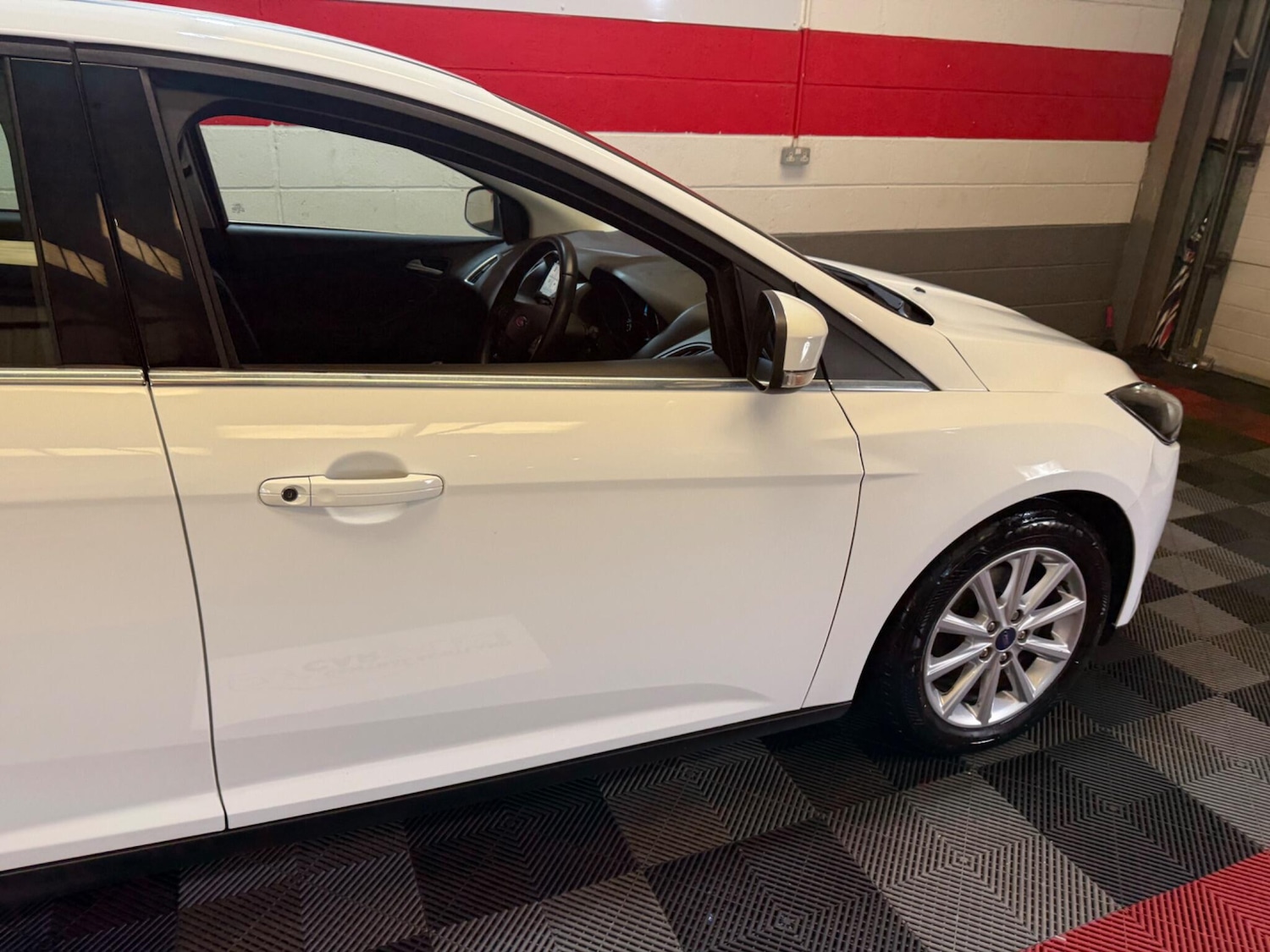 Used Ford Focus 2018 for sale - 78170632: Photo 13