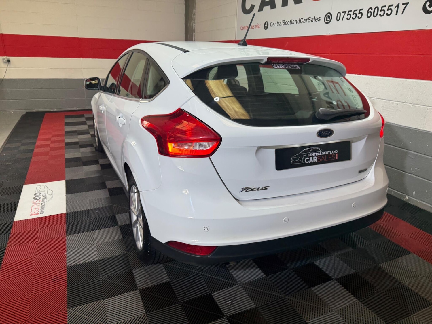 Used Ford Focus 2018 for sale - 78170632: Photo 3