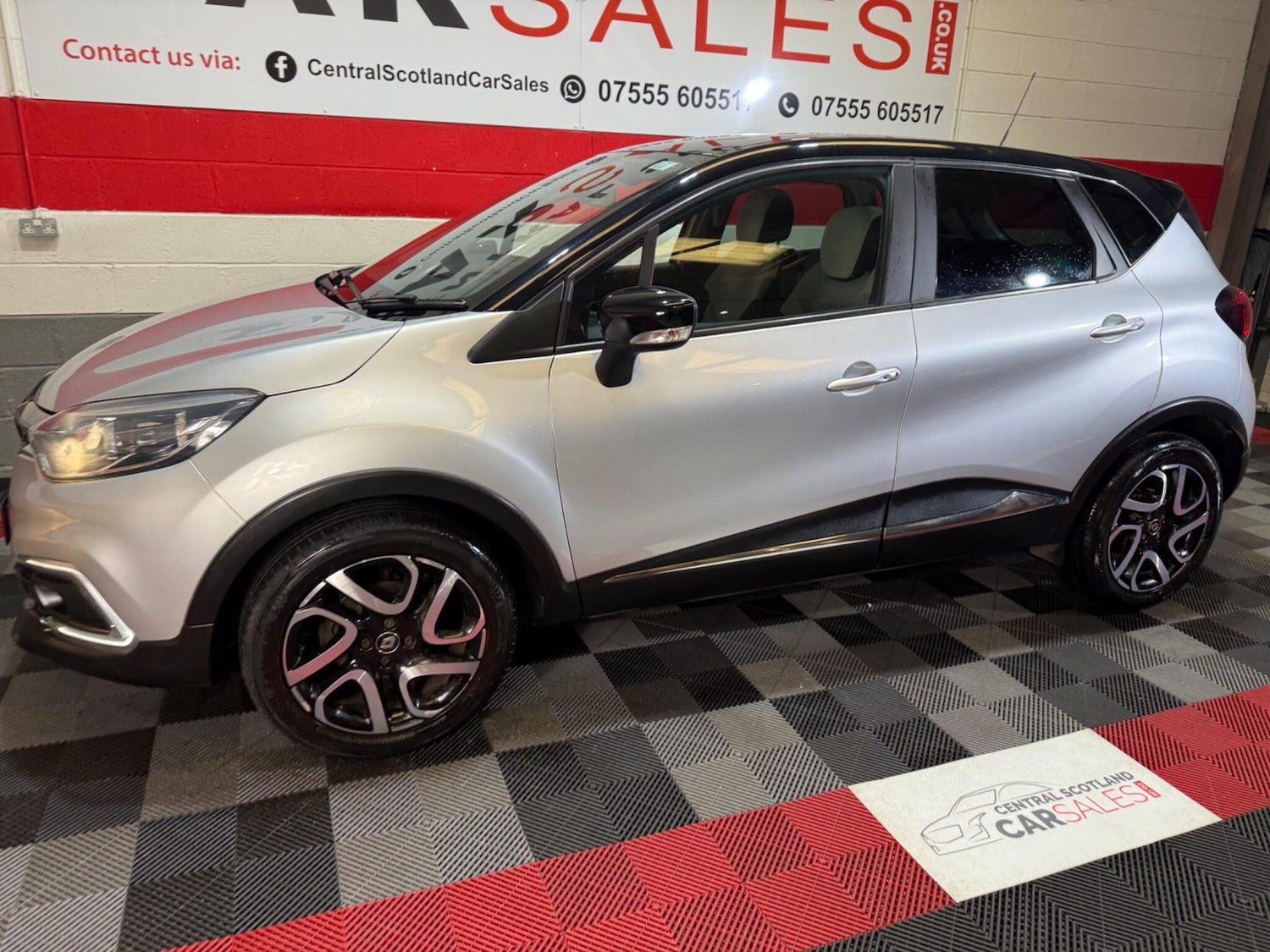 Used Renault Captur for sale - 77853466: Photo 12