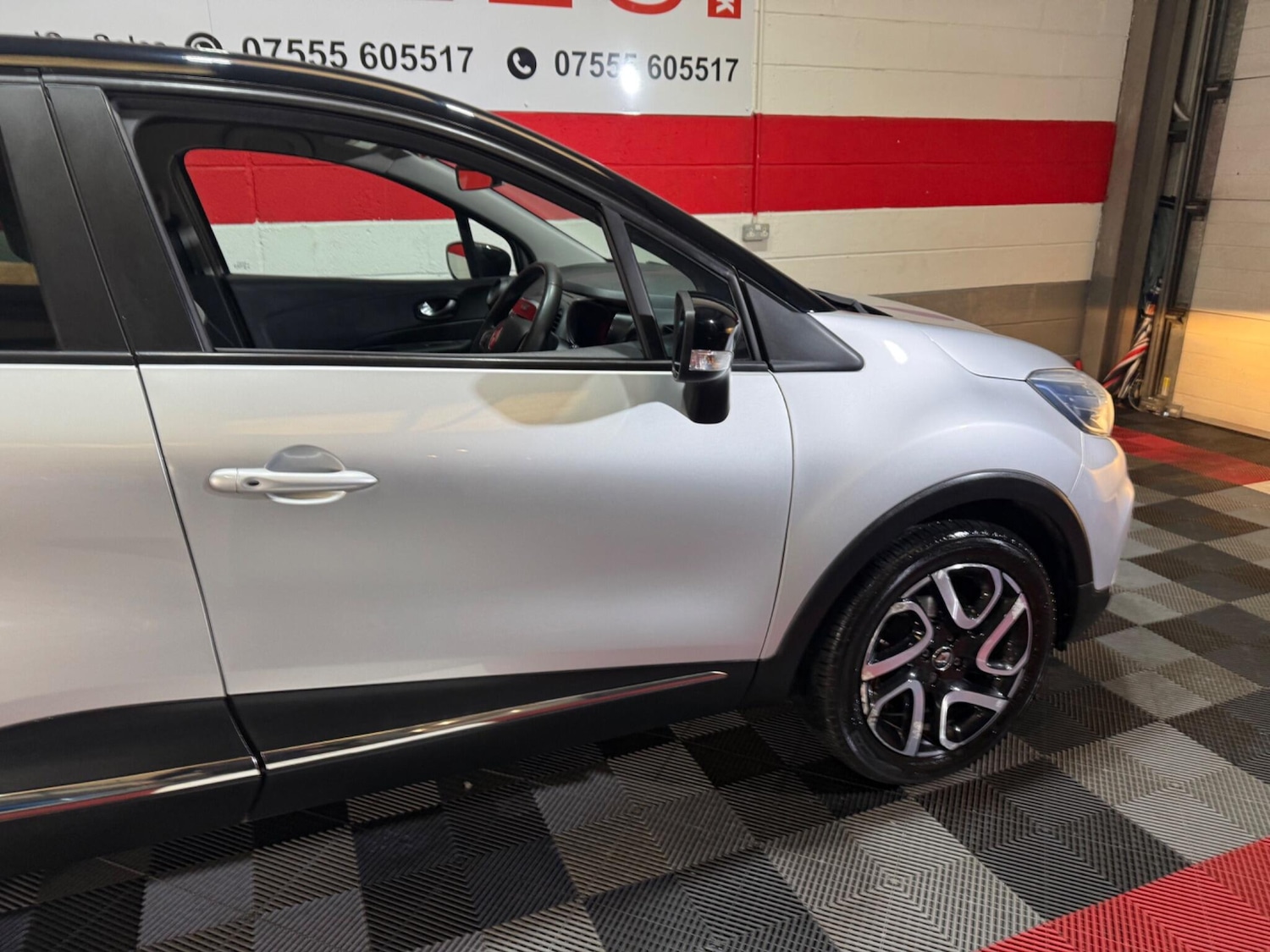 Used Renault Captur for sale - 77853466: Photo 14