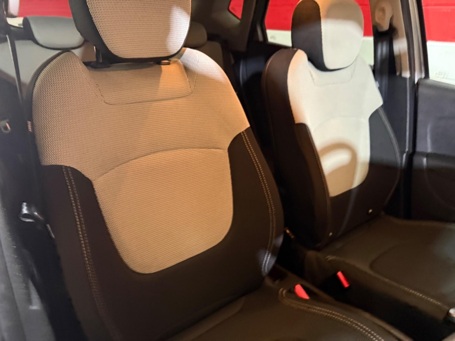 Used Renault Captur for sale - 77853466: Photo 26