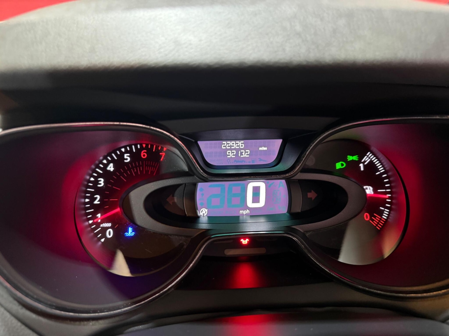 Used Renault Captur for sale - 77853466: Photo 41