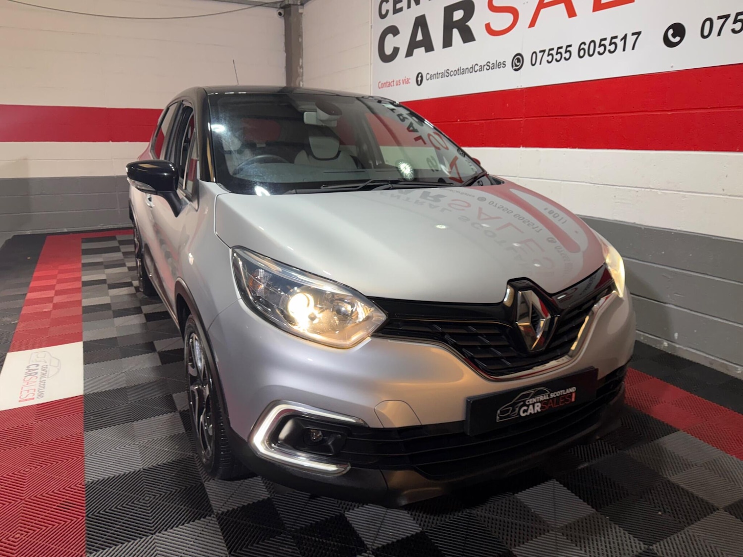 Used Renault Captur for sale - 77853466: Photo 5