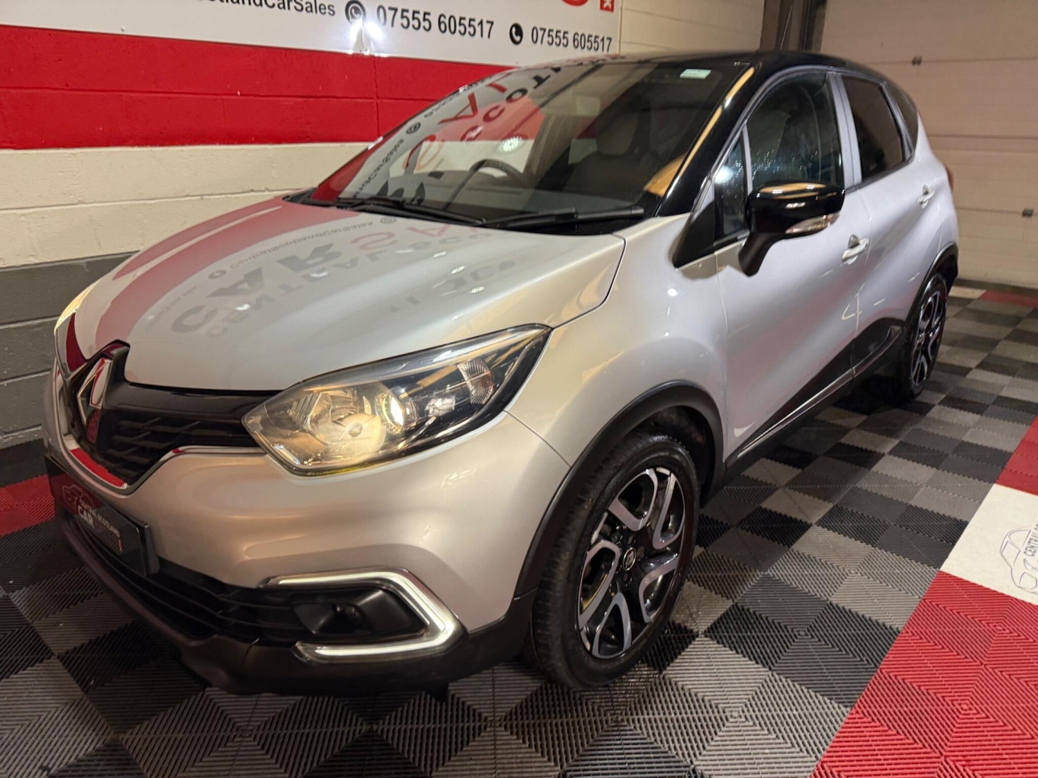 Used Renault Captur for sale - 77853466: Photo 52
