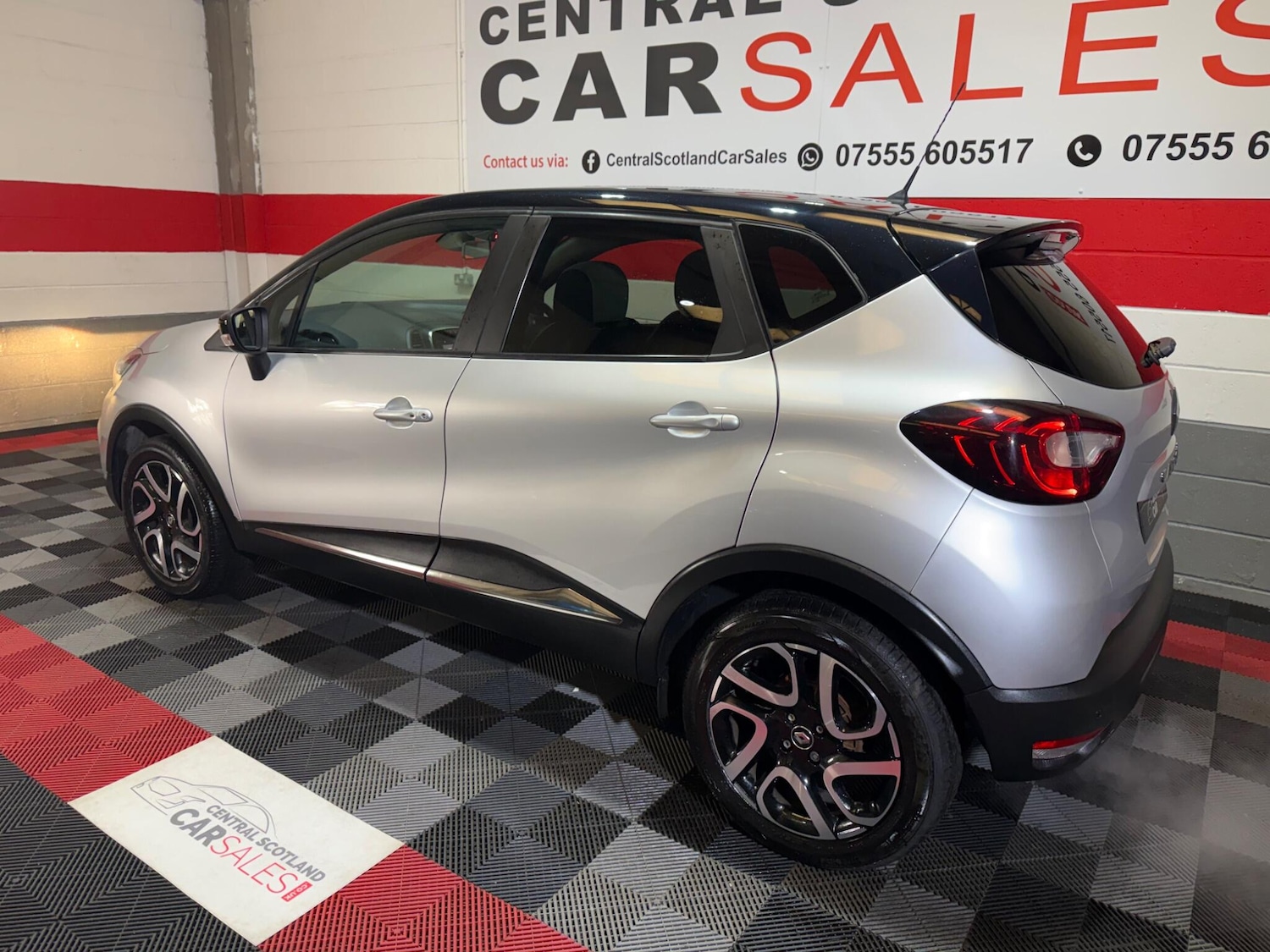 Used Renault Captur for sale - 77853466: Photo 8