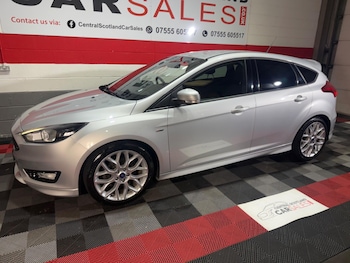 Used Ford Focus 2017 for sale - 77559470: Photo