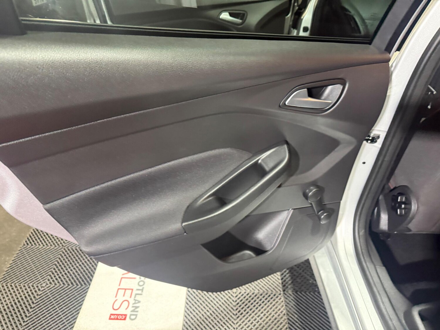 Used Ford Focus for sale - 77559470: Photo 35