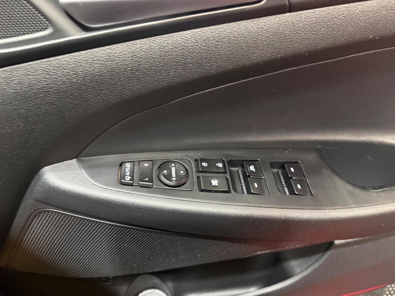 Used Hyundai TUCSON 2017 for sale - 77412369: Photo 36