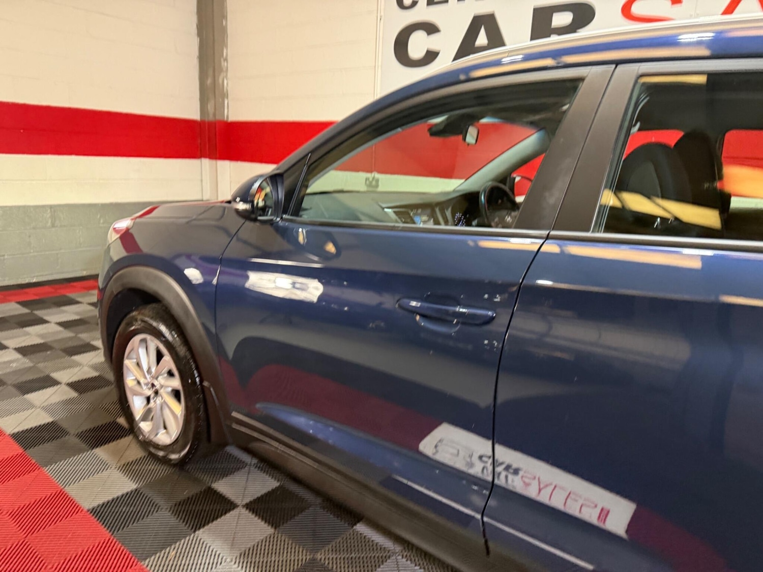 Used Hyundai TUCSON 2017 for sale - 77412369: Photo 8