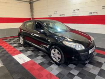 (11) - 1.6 16V Dynamique TomTom Euro 5 5dr