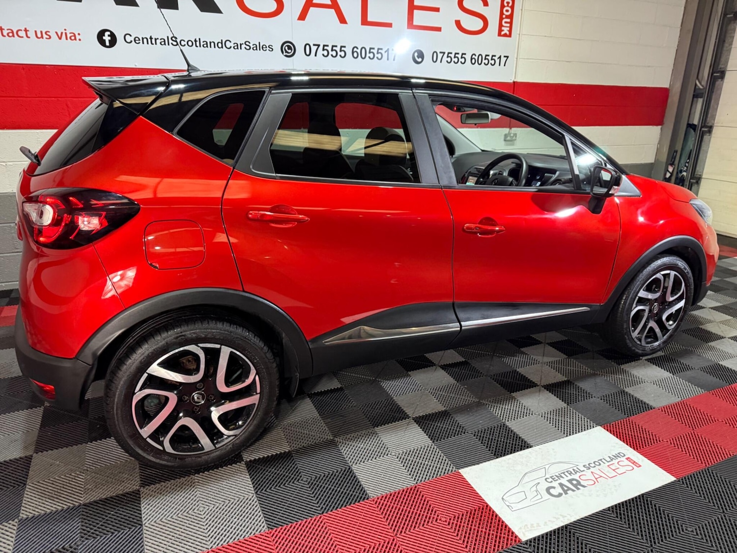 Used Renault Captur 2018 for sale - 76994176: Photo 11