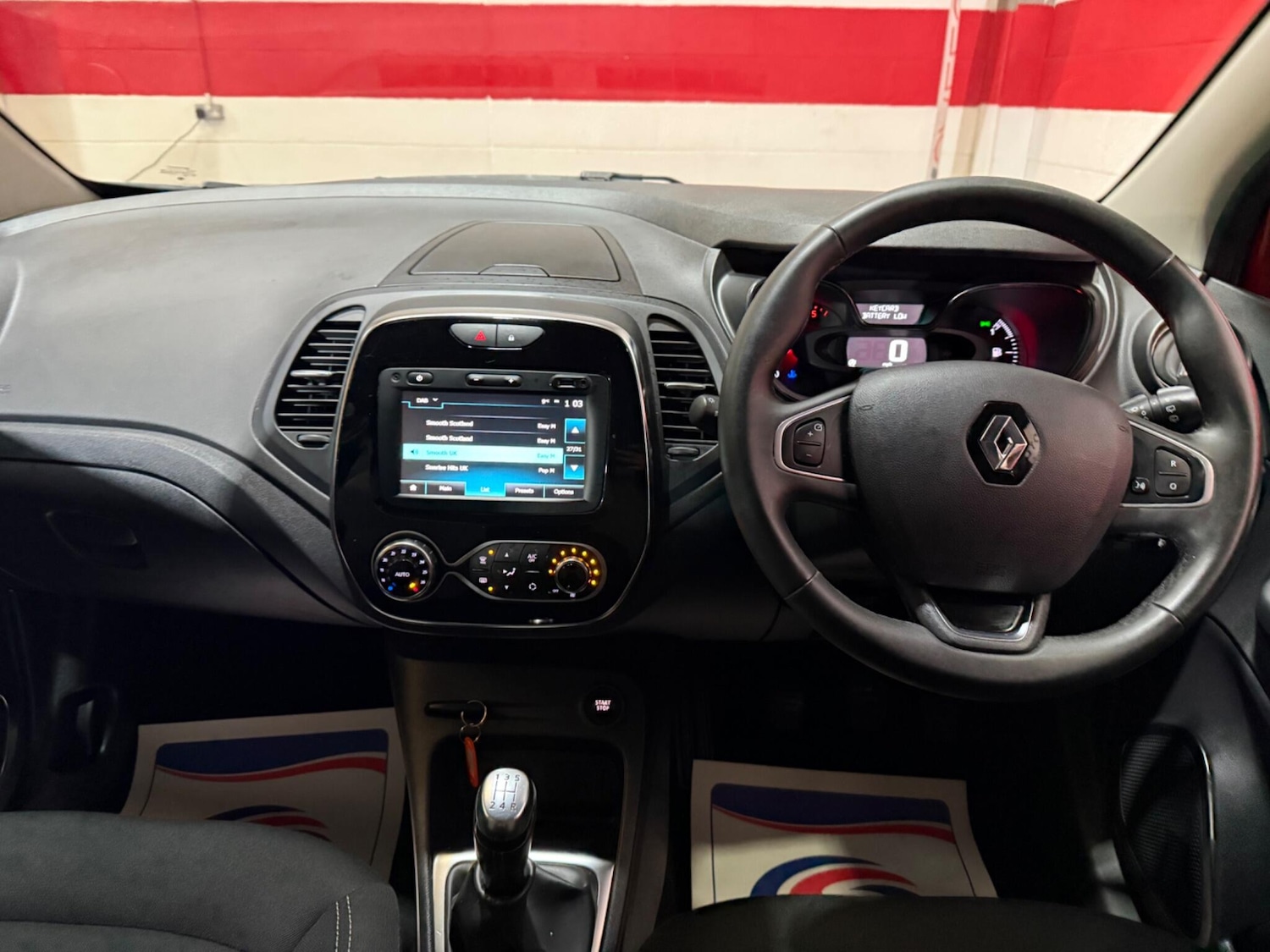 Used Renault Captur 2018 for sale - 76994176: Photo 20