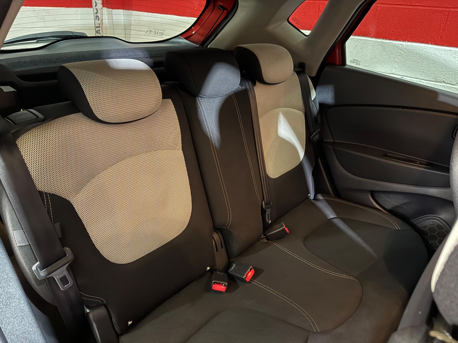 Used Renault Captur 2018 for sale - 76994176: Photo 24