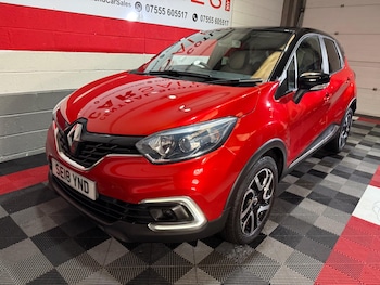 Used Renault Captur 2018 for sale - 76994176: Photo