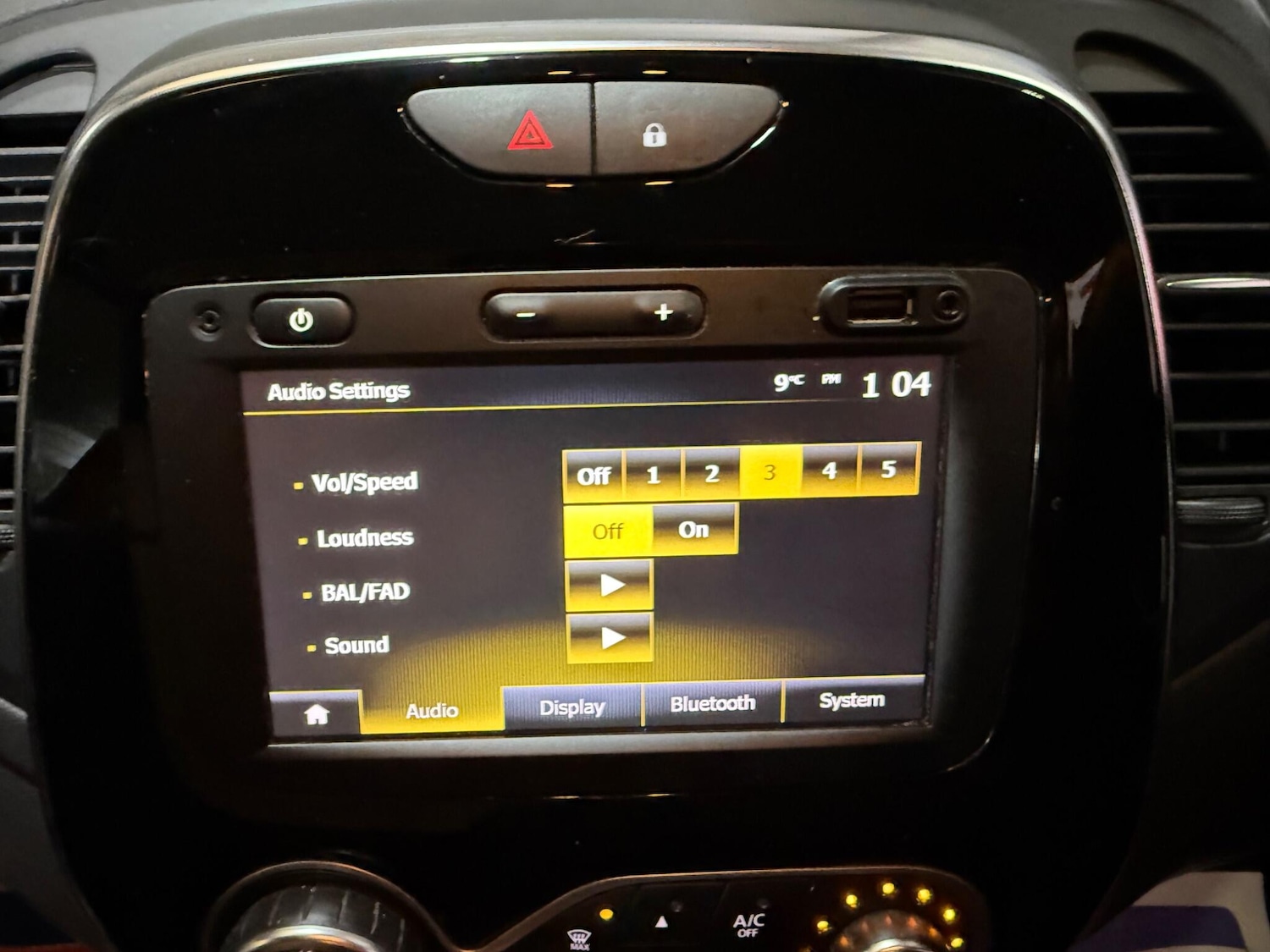 Used Renault Captur 2018 for sale - 76994176: Photo 48