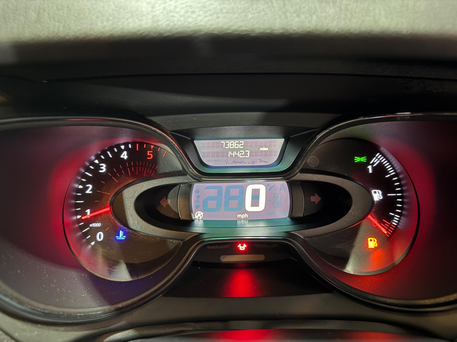 Used Renault Captur 2018 for sale - 76994176: Photo 53