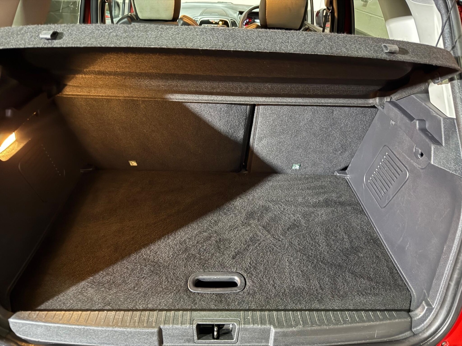 Used Renault Captur 2018 for sale - 76994176: Photo 56