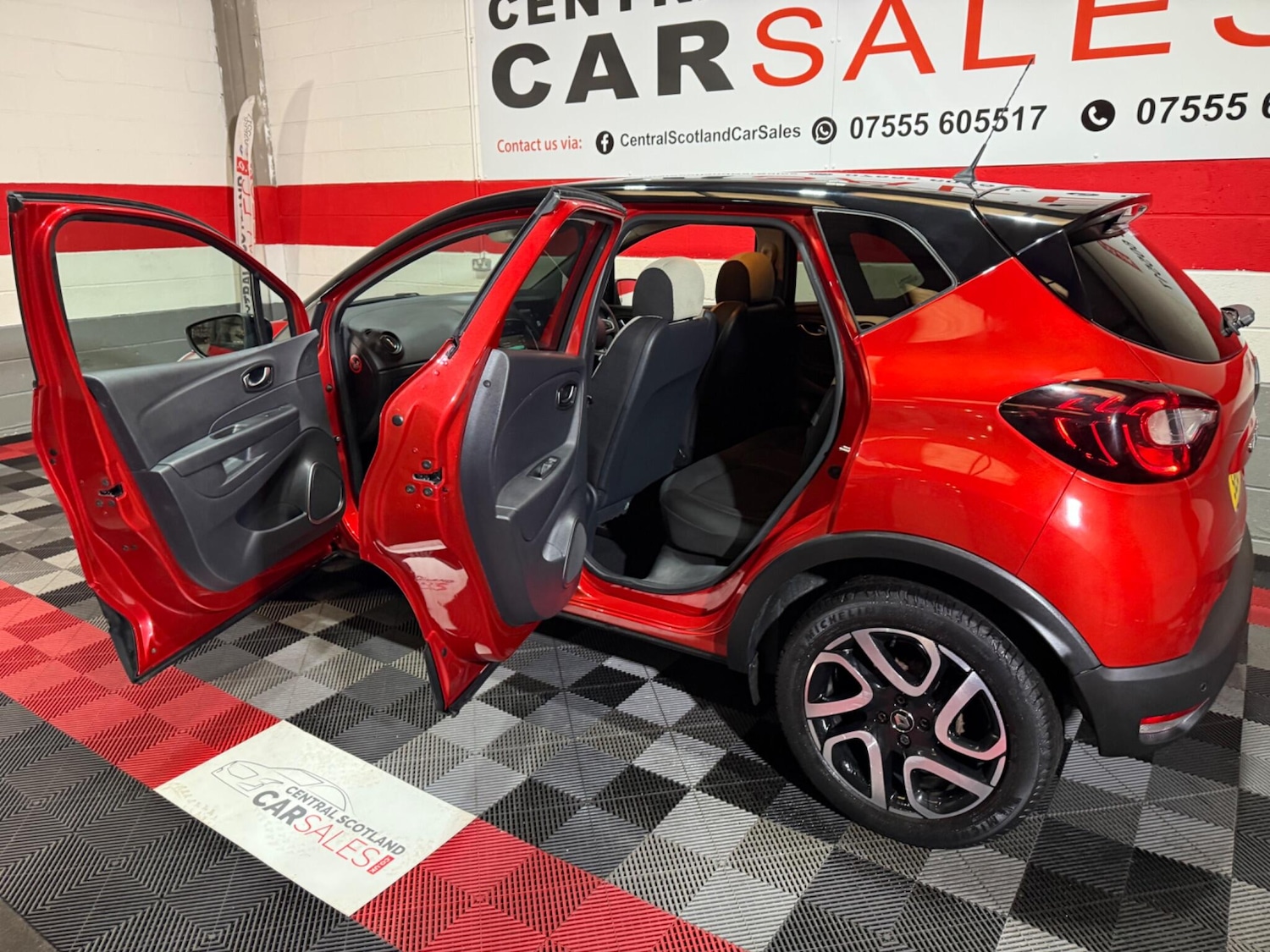 Used Renault Captur 2018 for sale - 76994176: Photo 64