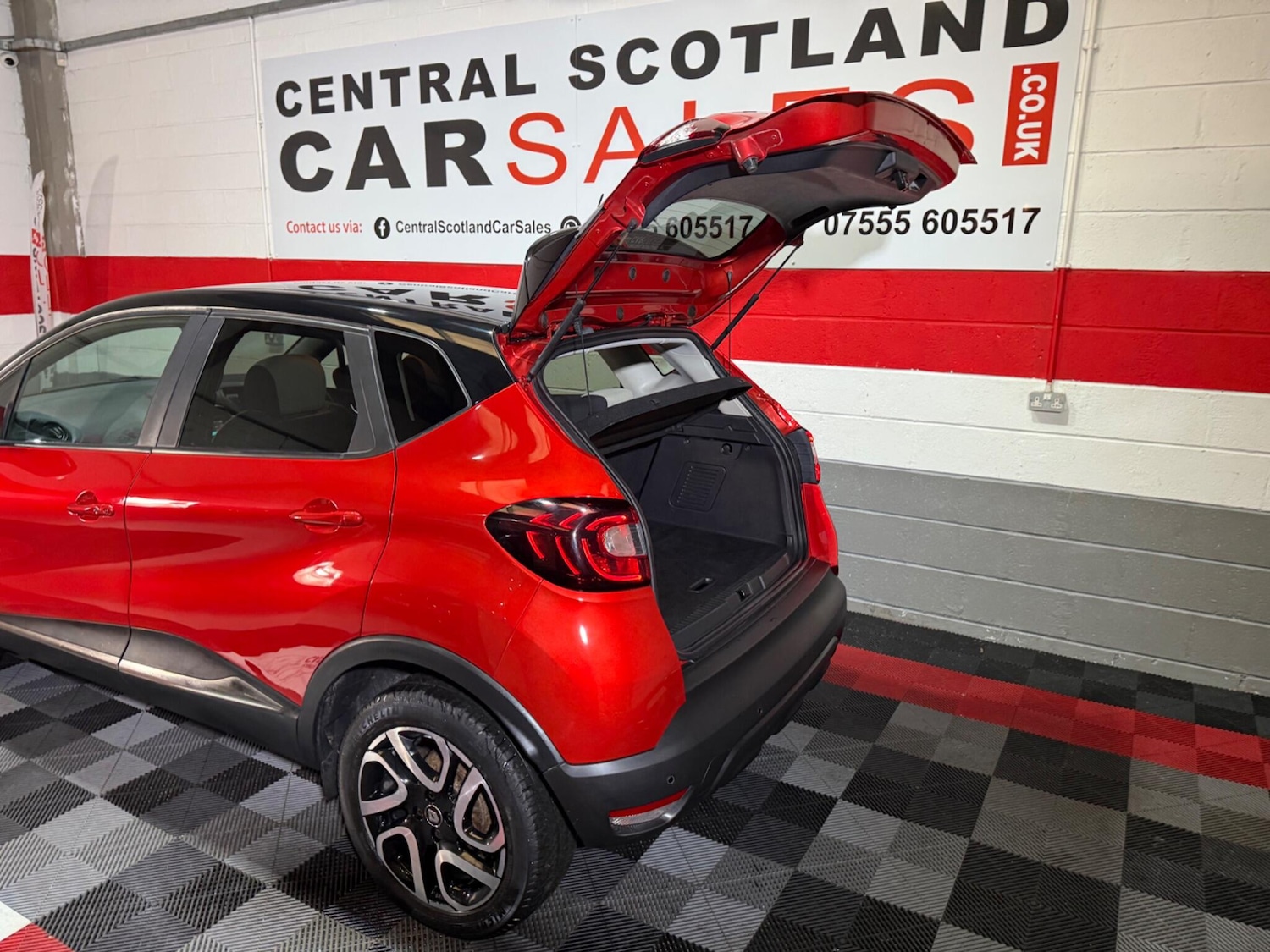 Used Renault Captur 2018 for sale - 76994176: Photo 66