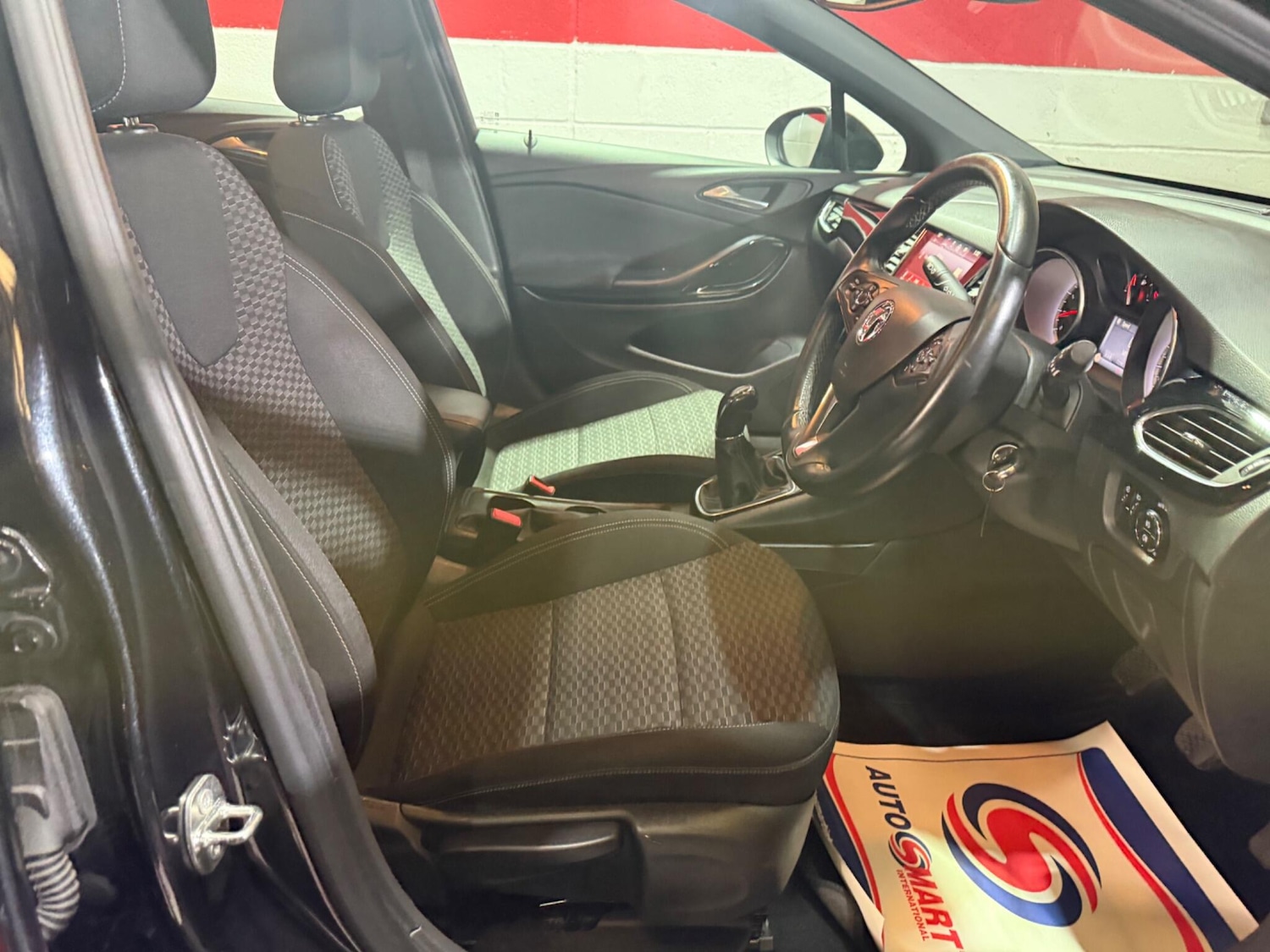 Used Vauxhall Astra 2016 for sale - 76898912: Photo 24