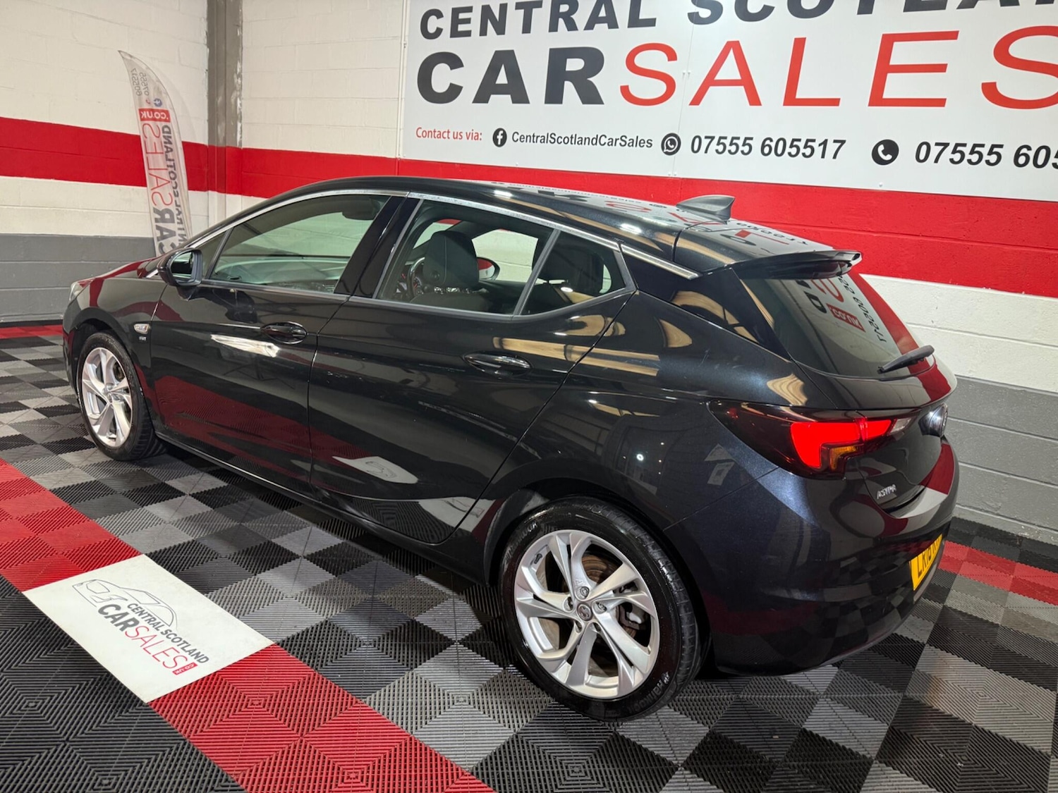 Used Vauxhall Astra 2016 for sale - 76898912: Photo 3