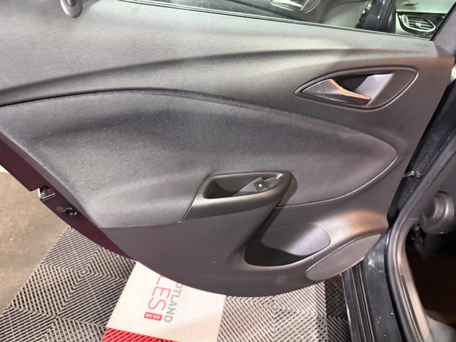 Used Vauxhall Astra 2016 for sale - 76898912: Photo 37