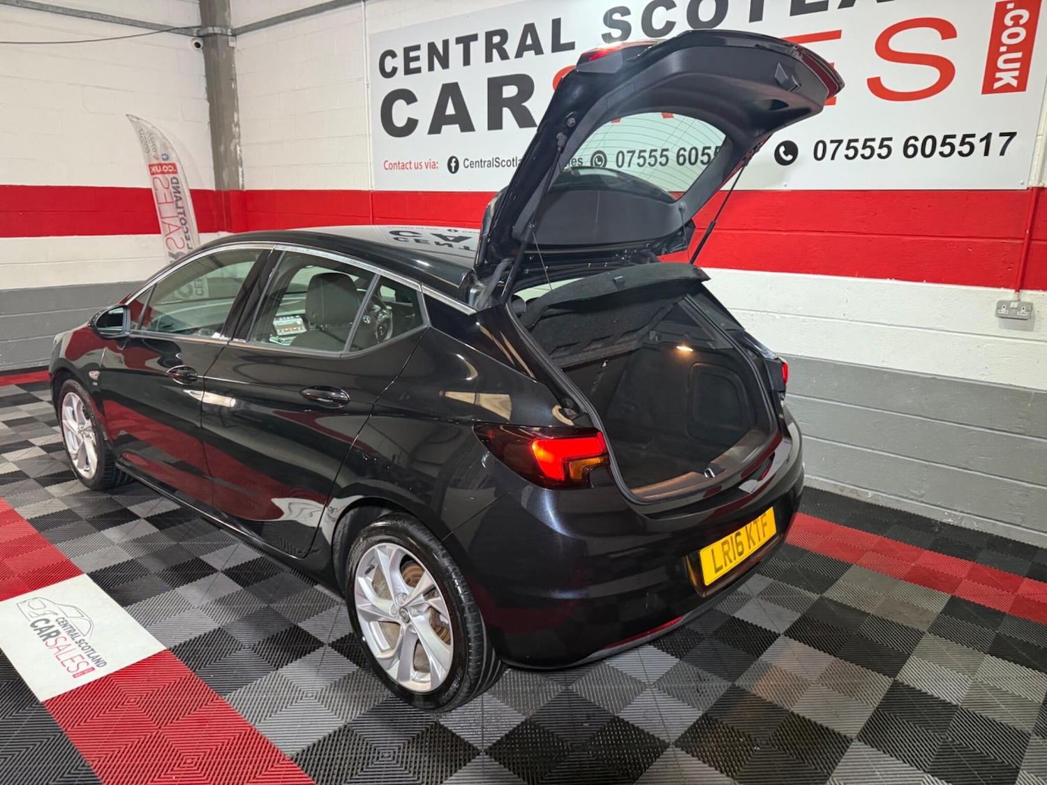 Used Vauxhall Astra 2016 for sale - 76898912: Photo 9