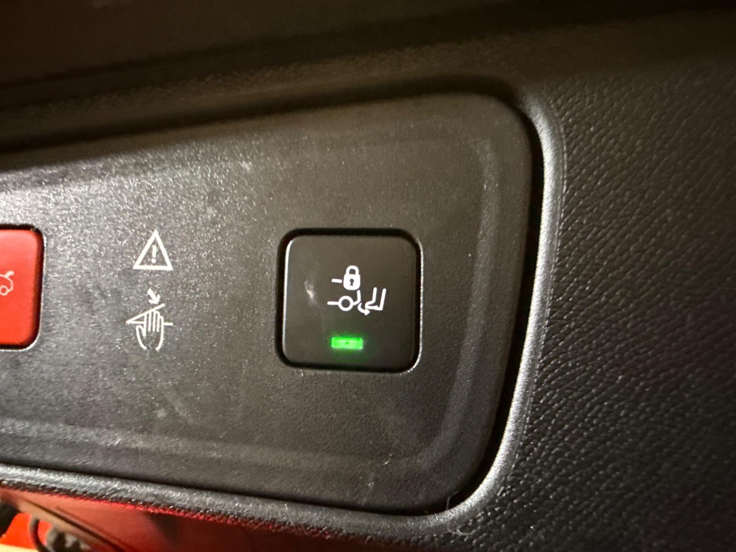 Used Peugeot 3008 for sale - 77882327: Photo 27