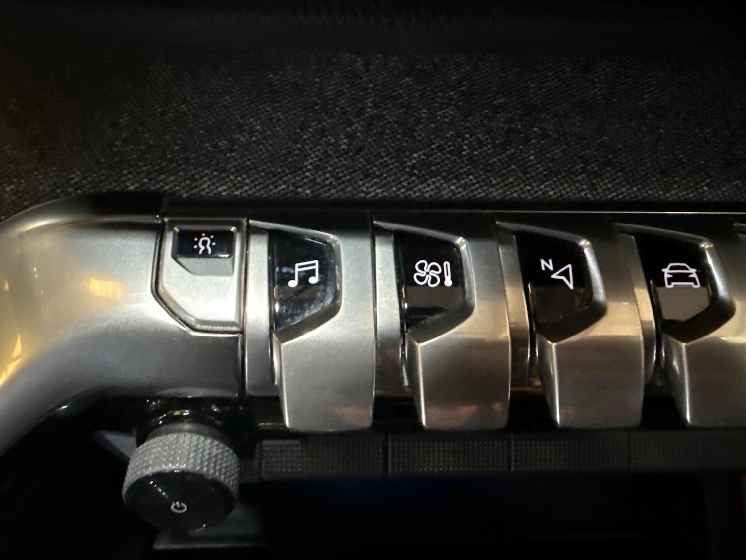 Used Peugeot 3008 for sale - 77882327: Photo 32