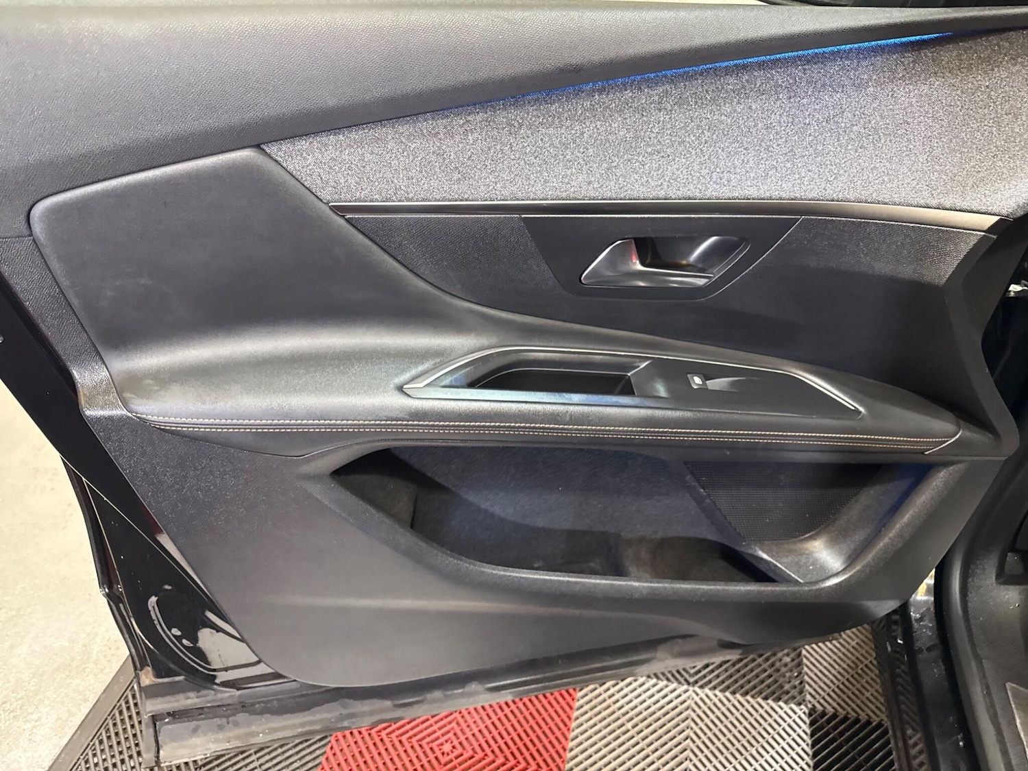 Used Peugeot 3008 for sale - 77882327: Photo 41