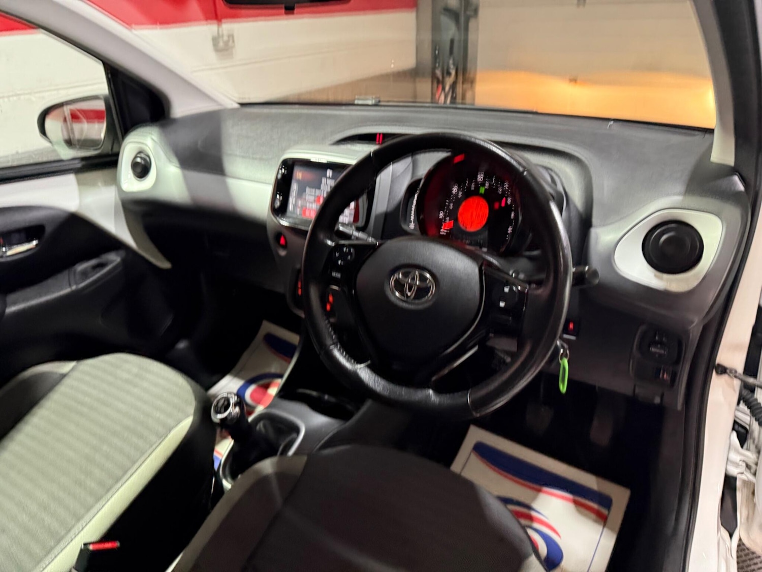 Used Toyota AYGO 2019 for sale - 76549224: Photo 17