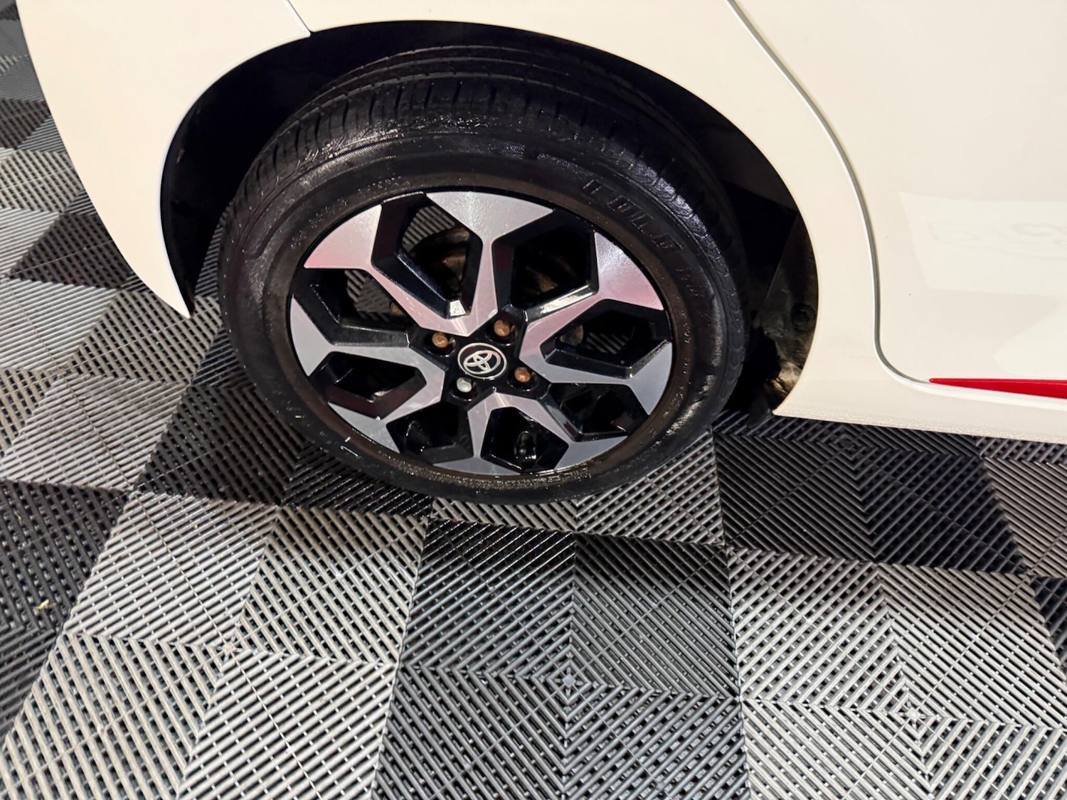 Used Toyota AYGO 2019 for sale - 76549224: Photo 36