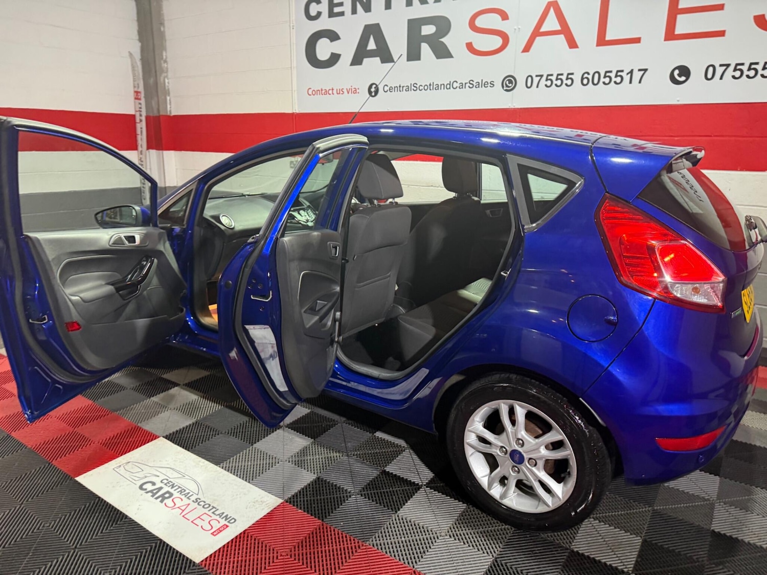 Used Ford Fiesta 2017 for sale - 76886320: Photo 14