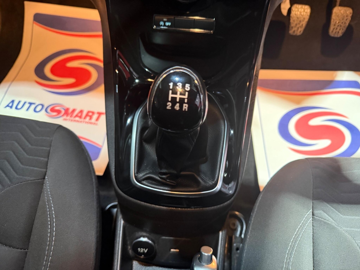 Used Ford Fiesta 2017 for sale - 76886320: Photo 22