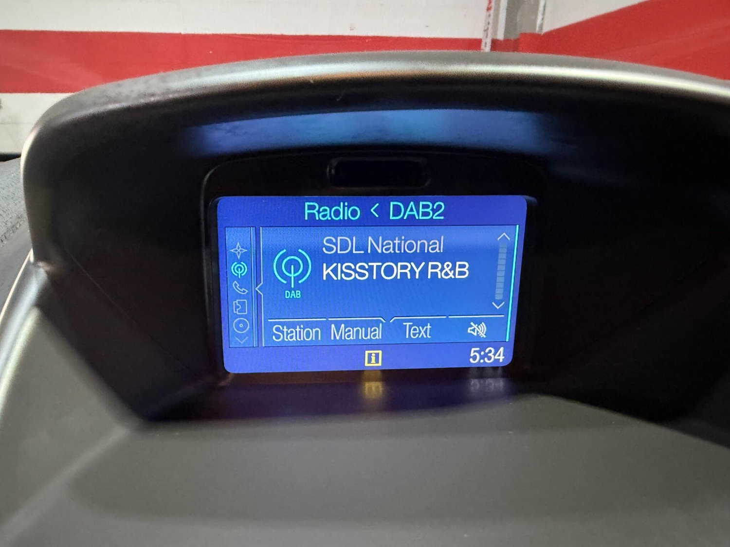 Used Ford Fiesta 2017 for sale - 76886320: Photo 40