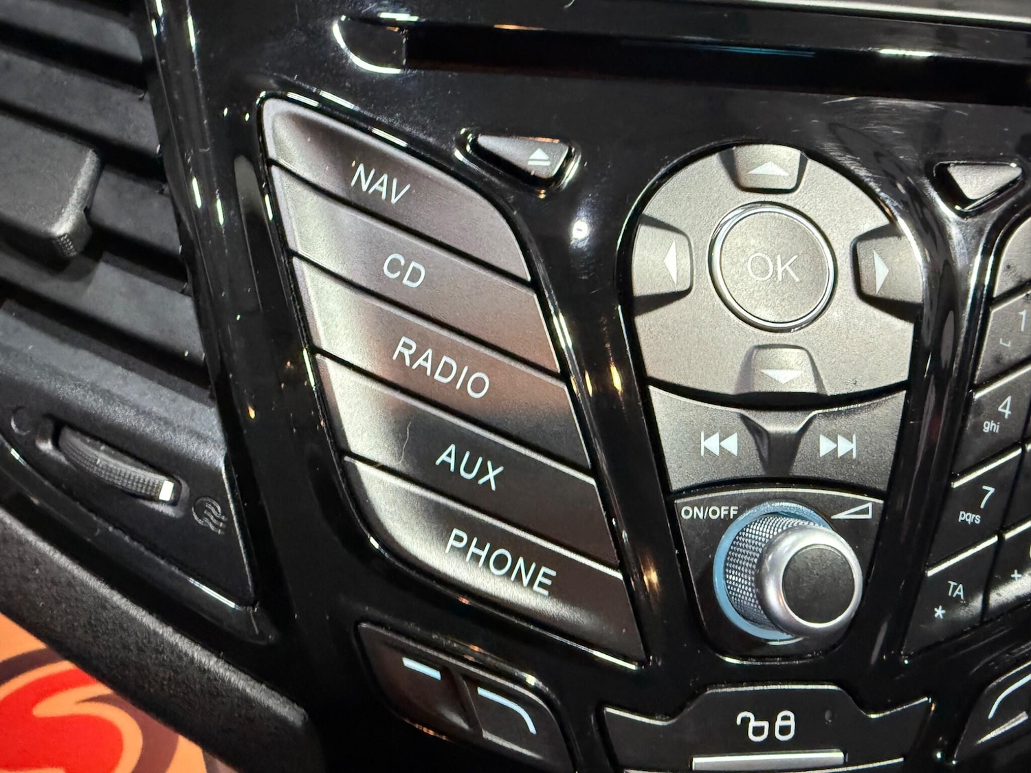 Used Ford Fiesta 2017 for sale - 76886320: Photo 65